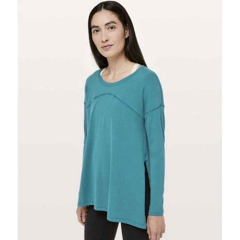 WOMEN’S LULULEMON HIT UNWIND LONG SLEEVE TOP IN TONAL TEAL SIZE 10 RARE